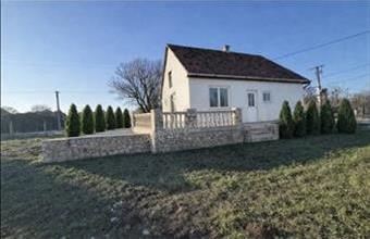 Eladó Gávavencsellői családi ház hirdetés (37478622)