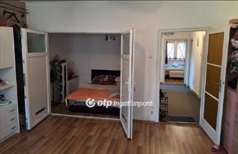 Eladó Szekszárdi tégla lakás hirdetés (95467546)