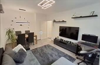 Eladó Budapest XVIII. kerületi csúsztatott zsalus lakás hirdetés (79425464)