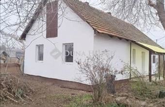 Eladó Farmosi családi ház hirdetés (16257583)