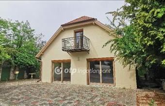 Eladó Pannonhalmai családi ház hirdetés (57426477)