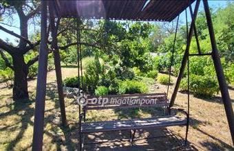 Eladó Győri üdülőövezeti telek hirdetés (83548762)