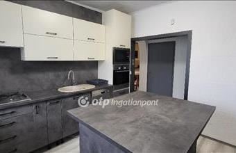 Eladó Győri családi ház hirdetés (69262749)