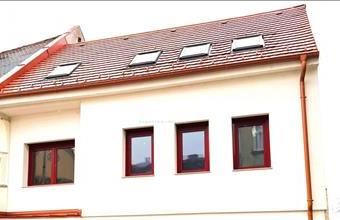 Eladó Soproni tégla lakás hirdetés (36772674)