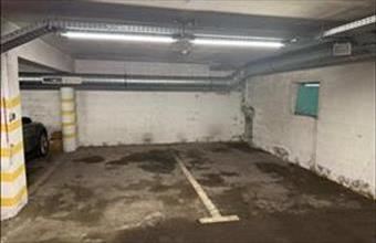 Eladó Tapolcai egyedi garázs hirdetés (24491432)