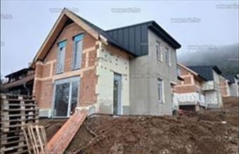 Eladó Pilisborosjenői ikerház hirdetés (97714228)