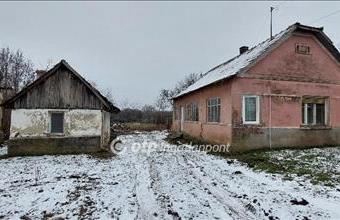 Eladó Alsószentiváni családi ház hirdetés (97351149)