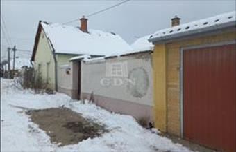 Eladó Bajai házrész hirdetés (19927566)