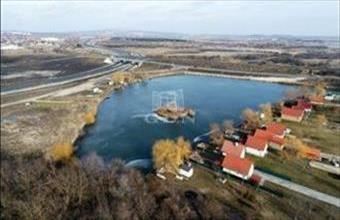 Eladó Várpalotai lakóövezeti telek hirdetés (33827977)