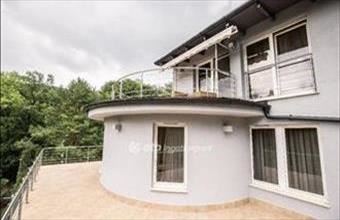 Eladó Budapest II. kerületi családi ház hirdetés (35531369)