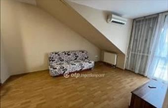 Eladó Cserkeszőlői tégla lakás hirdetés (36592462)