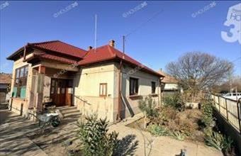 Eladó Szentkirályi családi ház hirdetés (39521264)