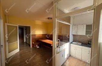 Eladó Debreceni panel lakás hirdetés (75844173)