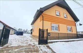 Eladó Őrbottyáni családi ház hirdetés (45731733)