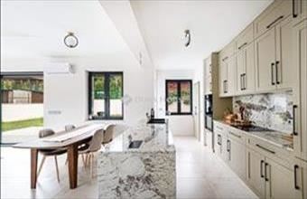 Eladó Leányfalui családi ház hirdetés (51394731)