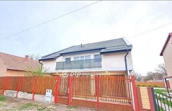 Eladó Nagykőrösi családi ház hirdetés (83293547)