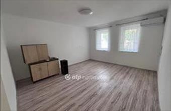 Eladó Szegedi tégla lakás hirdetés (47779234)