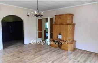 Eladó Győrújbaráti családi ház hirdetés (69344754)