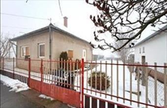 Eladó Törteli családi ház hirdetés (79543279)