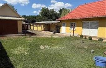 Eladó Vámosgyörki családi ház hirdetés (85354373)