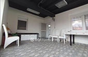 Eladó Csányi családi ház hirdetés (27583766)