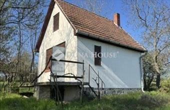 Eladó Győrújbaráti hétvégi ház hirdetés (96433763)