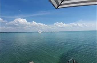 Eladó Balatonkenesei családi ház hirdetés (67434427)