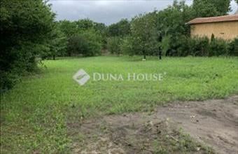 Eladó Bicskei külterületi telek hirdetés (44344597)