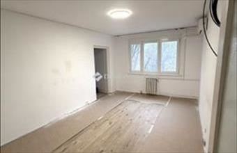 Eladó Szegedi panel lakás hirdetés (64712568)