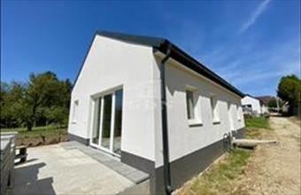 Eladó Balatonszemesi családi ház hirdetés (93379373)