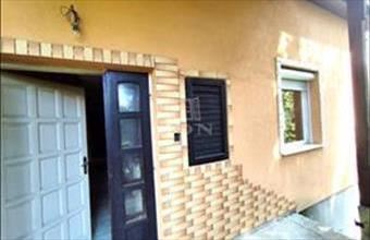 Eladó Budapest XVI. kerületi családi ház hirdetés (44953479)