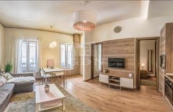 Eladó Budapest VI. kerületi tégla lakás hirdetés (28598138)