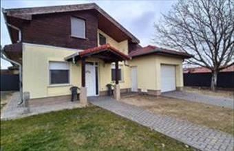 Eladó Dabasi egyéb lakás hirdetés (94453179)