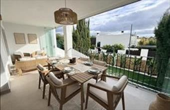 Eladó Spanyolországi sorház hirdetés (64444742)