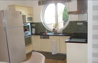 Kiadó Debreceni sorház hirdetés (37871933)