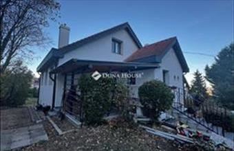 Eladó Budapest III. kerületi családi ház hirdetés (83433235)