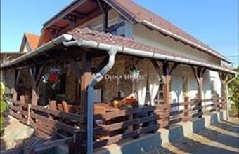 Eladó Veresegyházi családi ház hirdetés (47542547)