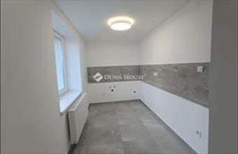 Eladó Nagykátai családi ház hirdetés (79844391)