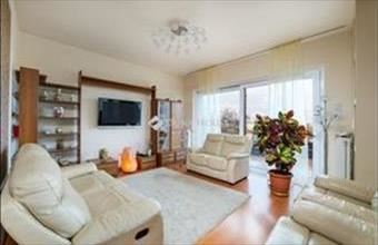 Eladó Budapest III. kerületi családi ház hirdetés (44924737)