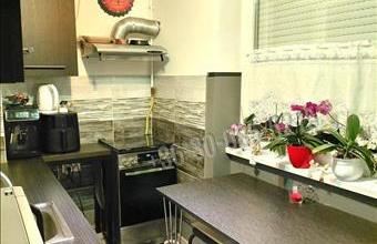 Eladó Bábolnai tégla lakás hirdetés (94427935)