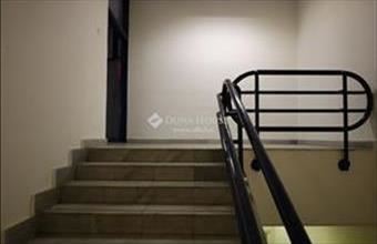 Kiadó Debreceni iroda irodaházban hirdetés (84647397)