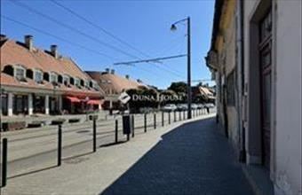 Eladó Budapest III. kerületi családi ház hirdetés (75487366)