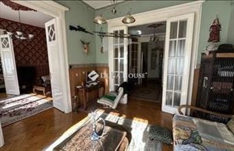 Eladó Budapest VI. kerületi tégla lakás hirdetés (77779678)