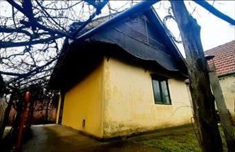 Eladó Pilisi pince, présház hirdetés (32436642)