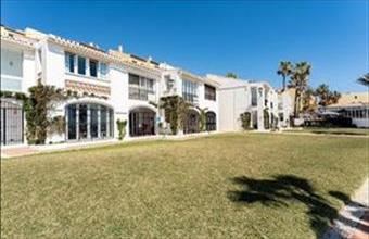 Eladó Spanyolországi sorház hirdetés (53993376)