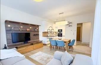 Eladó Hegykői tégla lakás hirdetés (52493343)