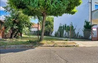 Eladó Budapest XV. kerületi lakóövezeti telek hirdetés (74376386)