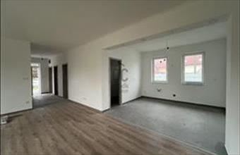 Eladó Szigetszentmiklósi családi ház hirdetés (84948339)