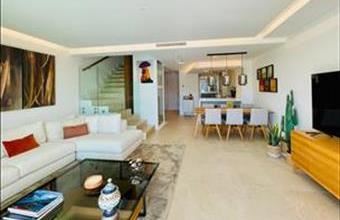 Eladó Spanyolországi sorház hirdetés (48384918)