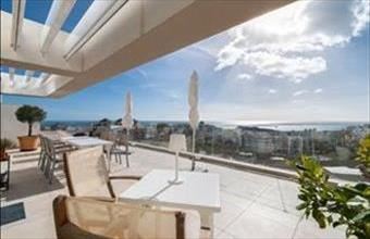 Eladó Spanyolországi tégla lakás hirdetés (73174742)